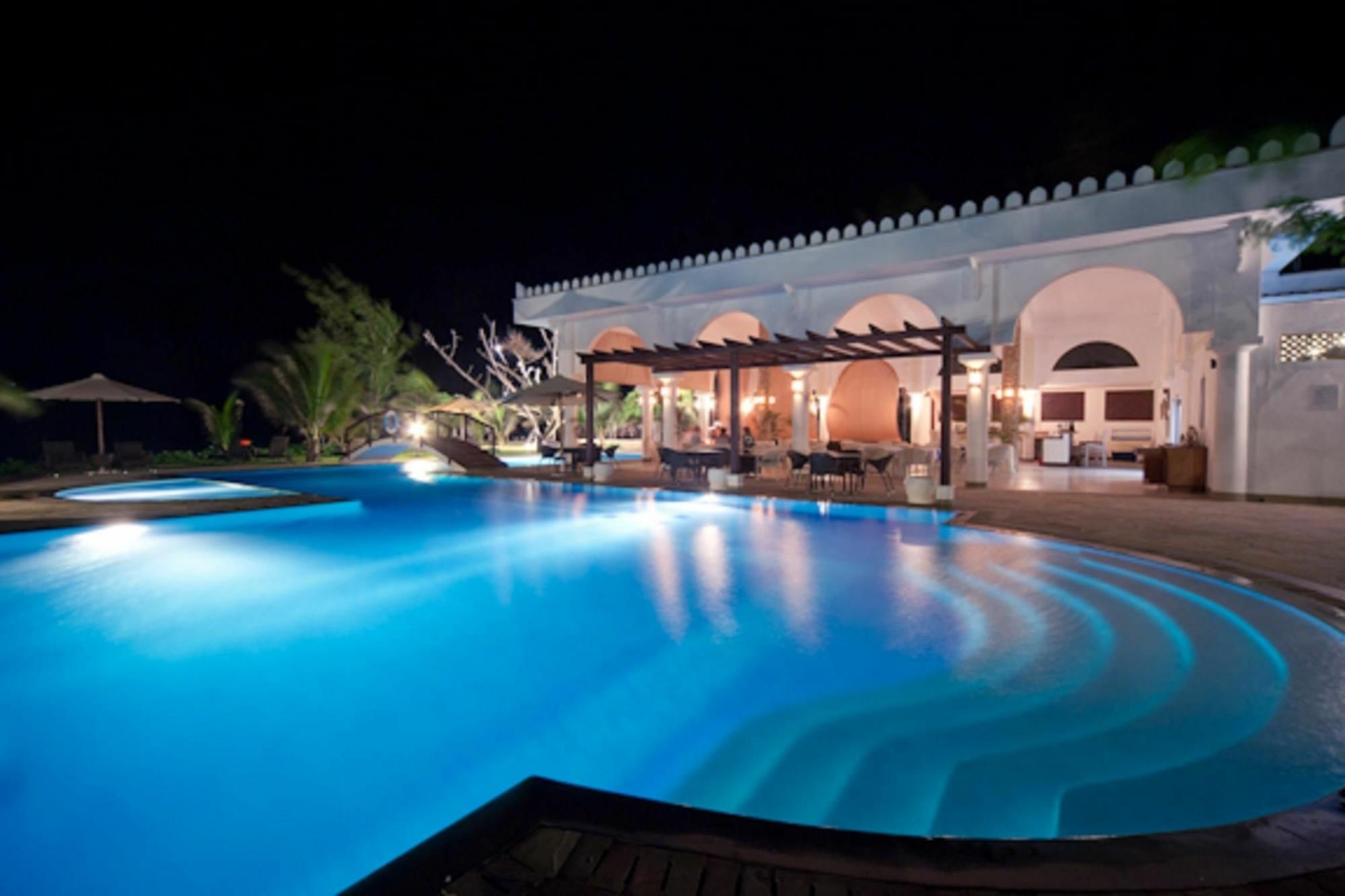 Lantana Galu Beach Playa de Diani Exterior foto